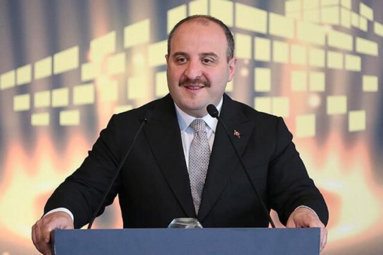 Bakan Varank: T&uuml;rkiye'nin hem bug&uuml;n&uuml; hem de yarınına g&uuml;ven artıyor