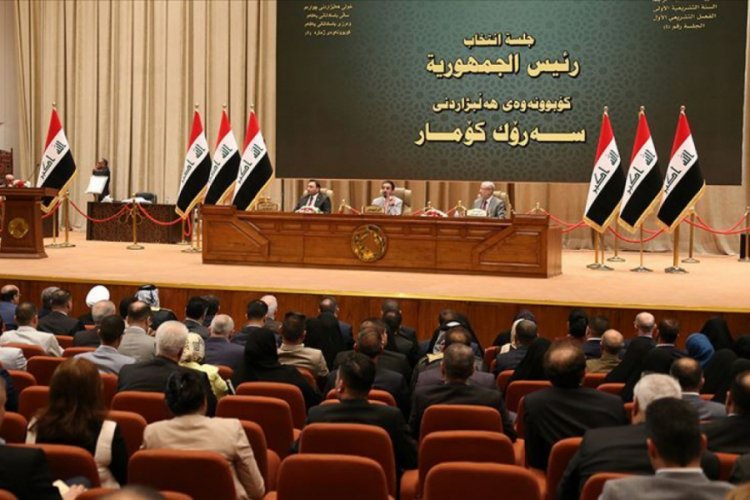 Irak Meclisi, memur maaşlarının ödenmesini amaçlayan 'borçlanma yasasını' onayladı