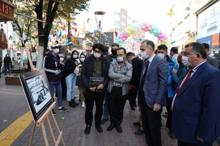 Bursa İneg&ouml;l sokaklarındaki pati izleri fotoğraflarla &ouml;l&uuml;ms&uuml;zleşti