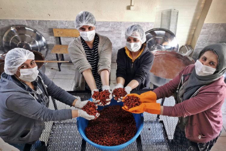 Kadınlar, köyde yaptıkları doğal ürünleri yurt dışına ihraç ediyor