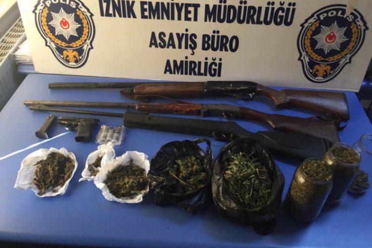 Bursa İznik'te uyuşturucu operasyonu: 4 gözaltı