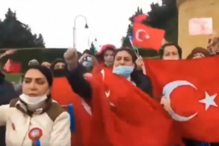 Azerbaycan'da Rus Barış Gücü'ne protesto: Rusya git, Türkiye kal