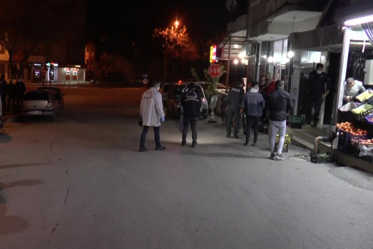 Karnını doyurmak i&ccedil;in oturduğu kokore&ccedil;&ccedil;ide ayağından vuruldu