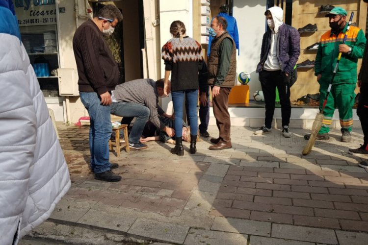 Bursa'da merdiven yıkarken beton zemine düştü