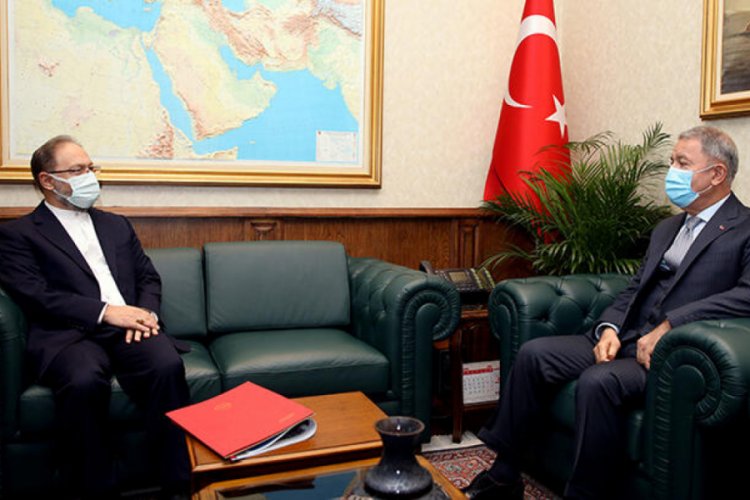 Bakan Akar, Diyanet İşleri Başkanı Erbaş ile görüştü
