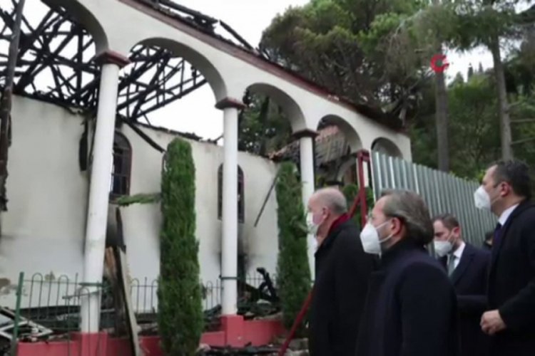 Cumhurbaşkanı Erdoğan, Vanik&ouml;y Camii'de incelemelerde bulundu