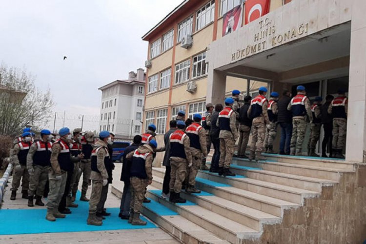 Silah ticareti operasyonu! 10 kişi tutuklandı