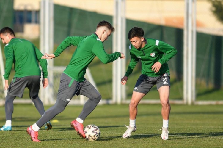 Bursaspor, 1922 Konyaspor ma&ccedil;ı hazırlıklarını tamamladı
