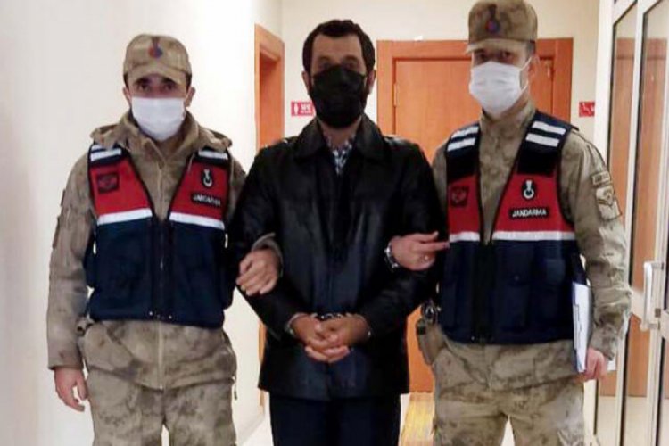 Kırmızı b&uuml;ltenle aranan FET&Ouml;'c&uuml; yakalandı