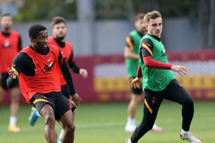 Galatasaray'da Falcao'nun tedavisi s&uuml;r&uuml;yor