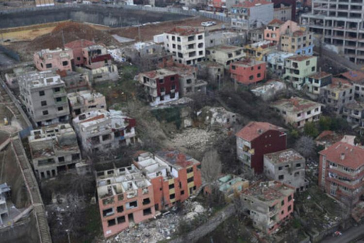 Bakan Kurum'dan Fikirtepe a&ccedil;ıklaması: 1 ay s&uuml;re verildi