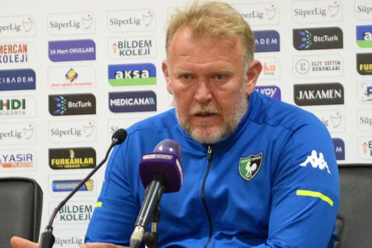 Denizlispor Prosinecki ile yollarını ayırdığını a&ccedil;ıkladı