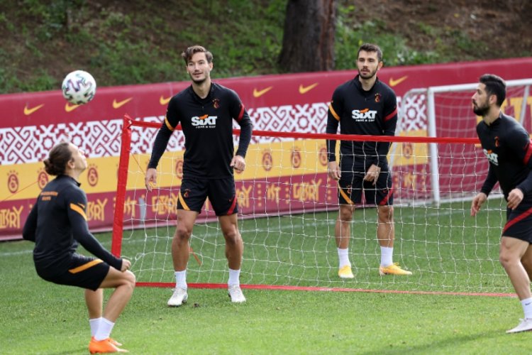 Galatasaray'da Rizespor maçı hazırlıkları devam etti
