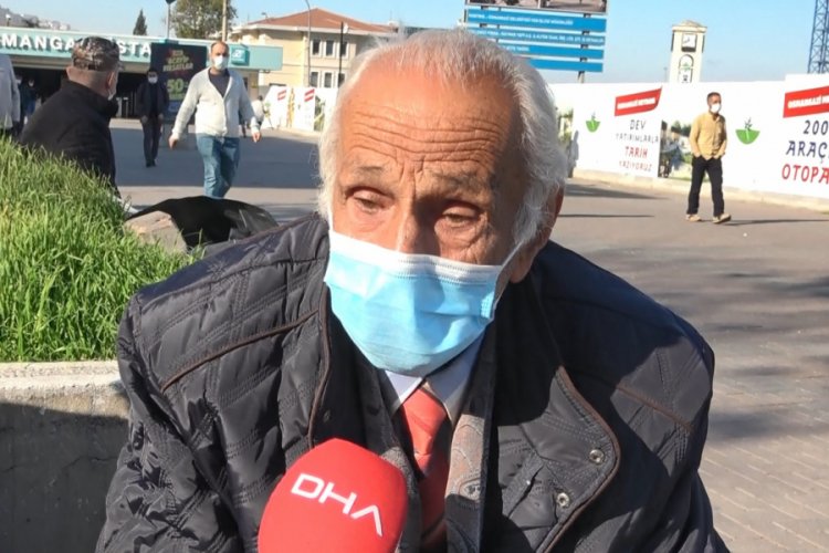 Bursa'da yaşlı adam, tedbirlere uymayanları görünce ağladı