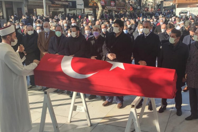 Bakan Gül, koronavirüsten hayatını kaybeden Cumhuriyet Başsavcıvekili'nin cenazesine katıldı