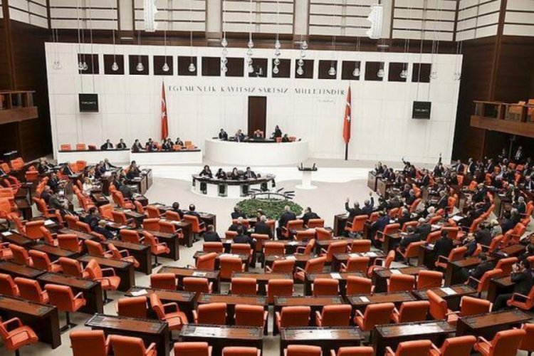 TBMM: Tutanak Hizmetleri Başkan Yardımcısı g&ouml;revinden istifa etti