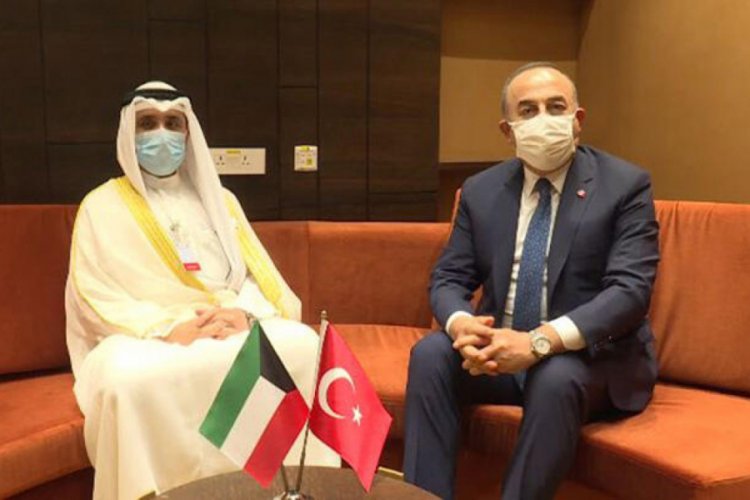 Bakan Çavuşoğlu, Kuveyt Dışişleri Bakanı ile görüştü