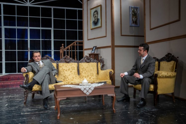 'Bir adam yaratmak' Bursa'da sahnede