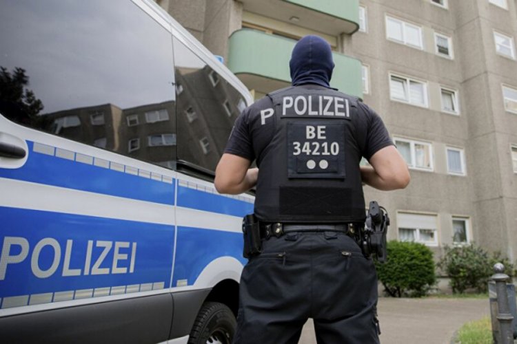 Almanya'da Türk ailenin evini 30 yıl önce ırkçıların kundakladığı ortaya çıktı
