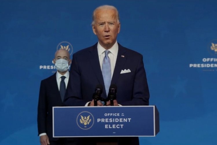 Biden tamamı kadınlardan oluşan basın ekibini a&ccedil;ıkladı