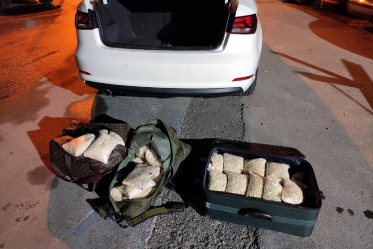 Mersin'de 66 kilo uyuşturucu hap ele geçirildi