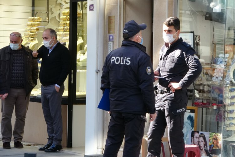 Merdivenlerden d&uuml;şen şahıs hayatını kaybetti