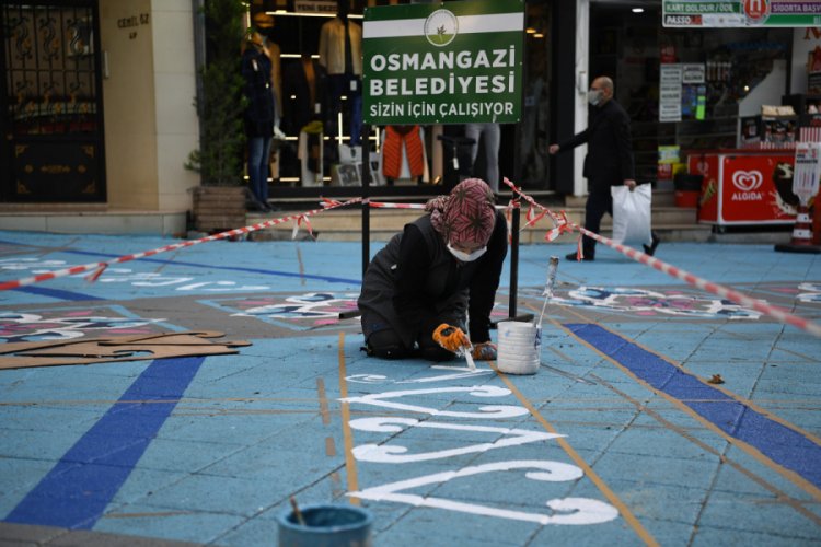 Bursa Nalbantoğlu Çarşısı'na renkli dokunuş