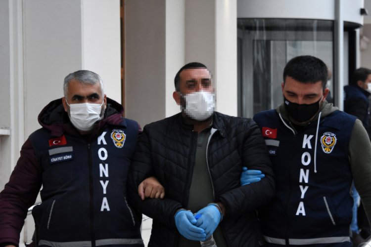 Annesini tehdit eden &uuml;vey babasını vurmak isterken arkadaşını &ouml;ld&uuml;rm&uuml;ş