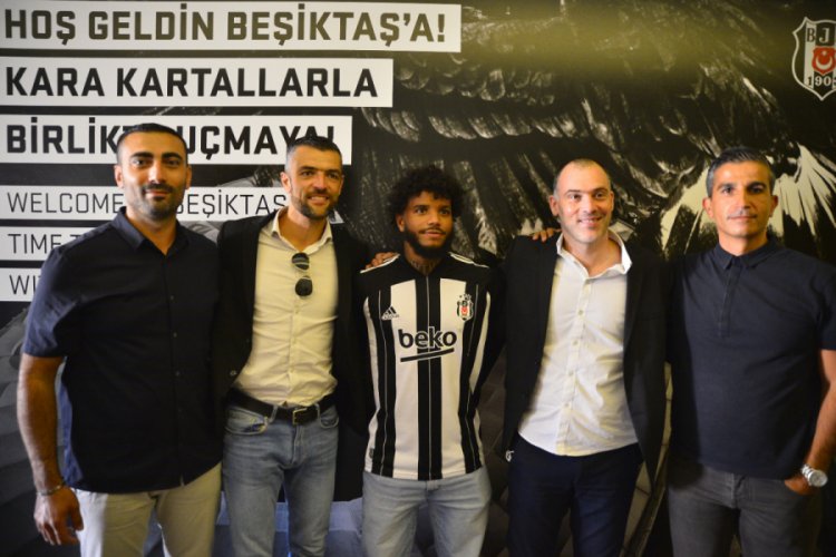 Valentin Rosier Beşiktaş'ta mutlu