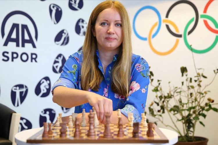 Milli satranççı Ekaterina Atalık, Dünya Kadın Satrancı Zirvesi'ne çevrim içi katılacak