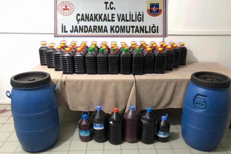 &Ccedil;anakkale'de 305 litre ka&ccedil;ak şarap ele ge&ccedil;irildi
