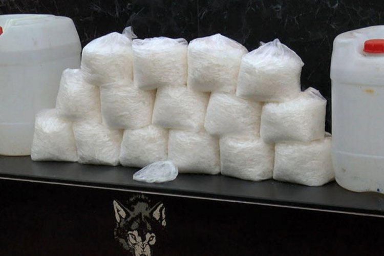 230 kilo metamfetamin ele ge&ccedil;irildi