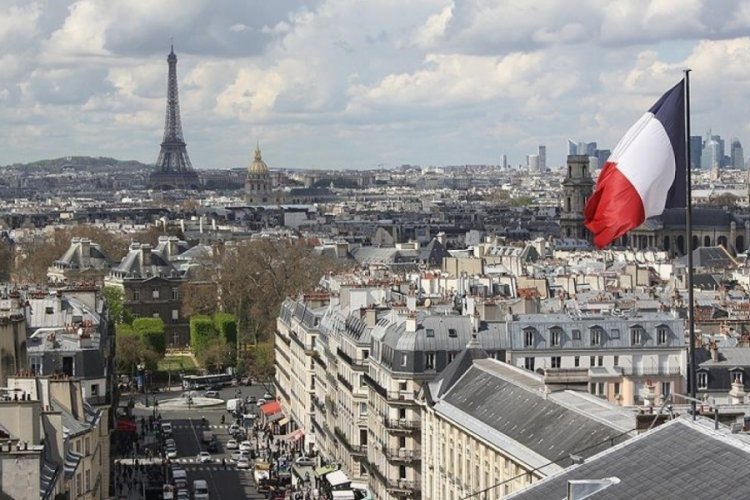 Fransız hükümeti, İslamofobi ile mücadele eden sivil toplum örgütünü kapattı