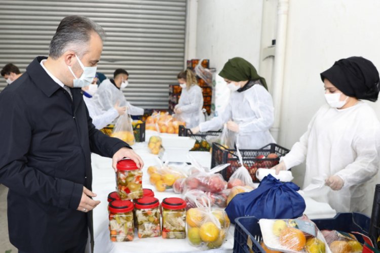 Bursa'da sağlık çalışanlarına vitamin destek paketi