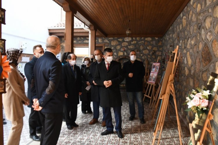 Bursa'da Engelliler Günü sergiyle kutlandı