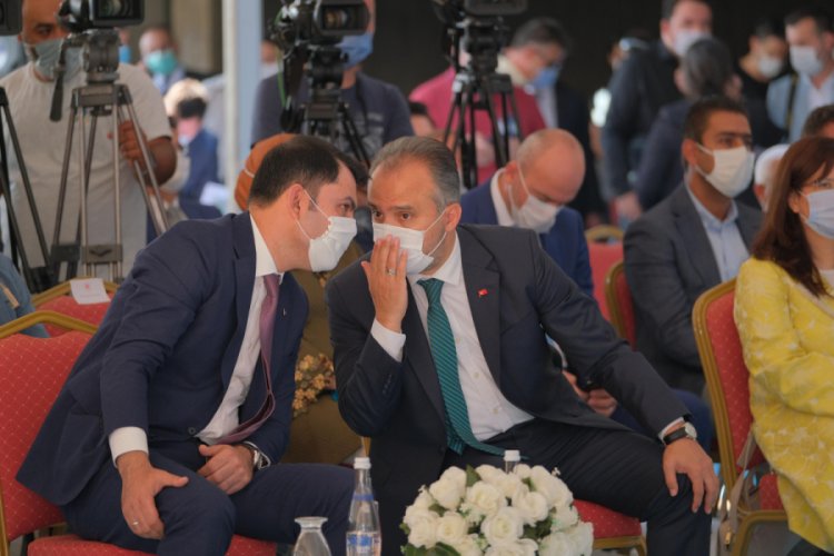 Bursa Büyükşehir Belediye Başkanı Aktaş Ankara'dan müjdelerle döndü