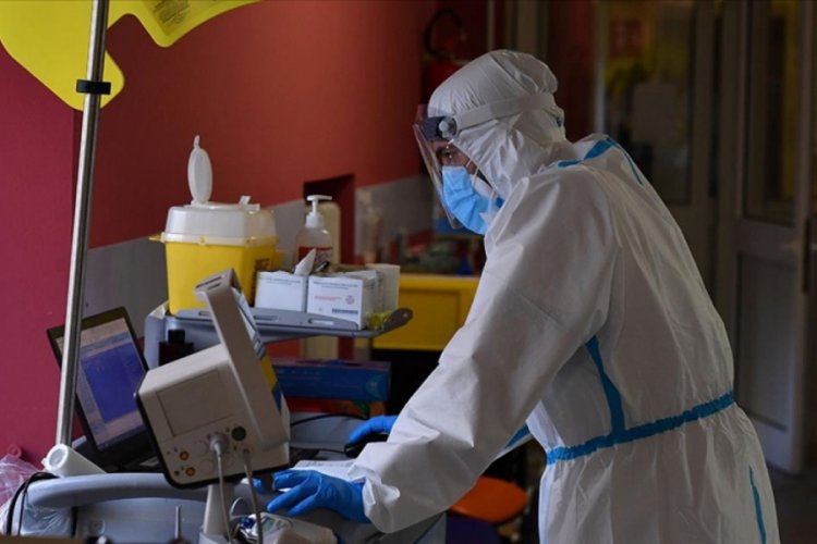 İtalya'da son 24 saatte 662 kişi Kovid-19'dan hayatını kaybetti