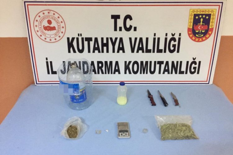 Uuuşturucu ticaretine 4 tutuklama