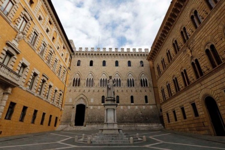 Monte Paschi, ortak bulunmazsa 6 bin kişiyi işten &ccedil;ıkarabilir