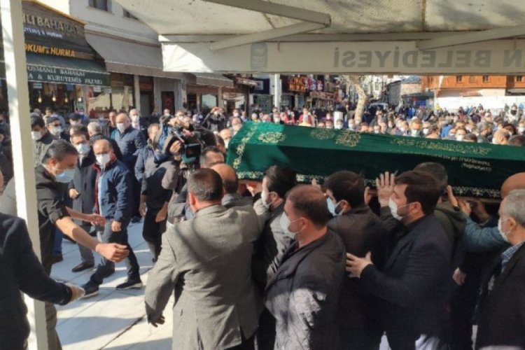 15 gazeteci corona vir&uuml;s&uuml; y&uuml;z&uuml;nden hayatını kaybetti