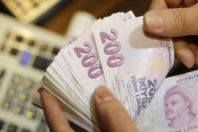 Memur-Sen: 4 kişilik ailenin yoksulluk sınırı 7 bin 353 lira
