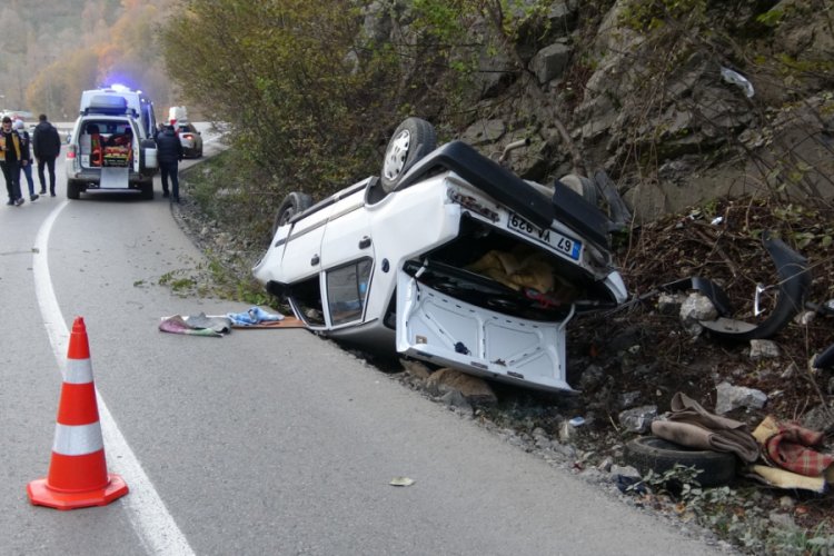 Takla attığı ara&ccedil;tan burnu bile kanamadan kurtuldu
