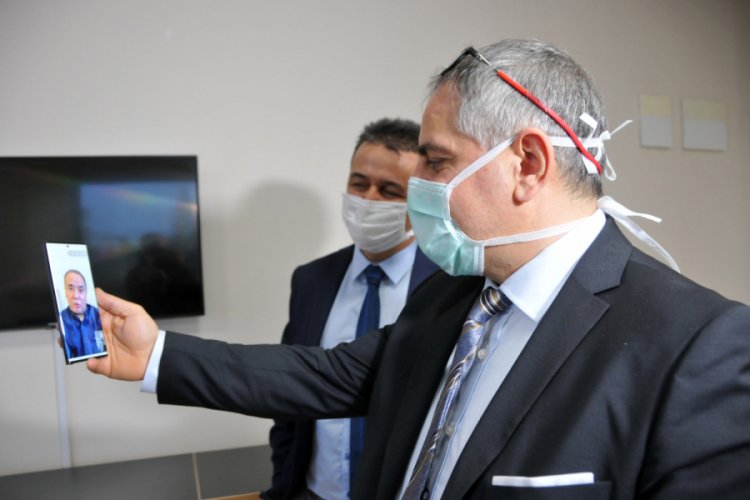 Başkan B&ouml;cek'ten doktorlarına: Hakkınızı nasıl &ouml;derim bilmiyorum