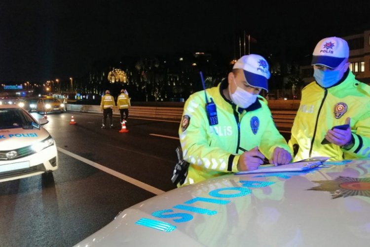 "Babam hasta" yalanı trafik polisini isyan ettirdi