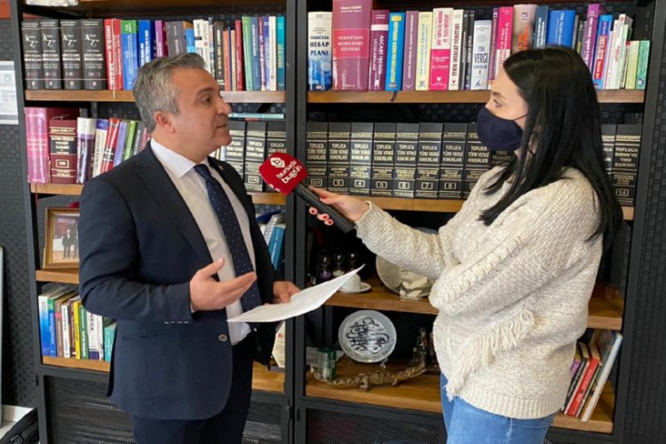 Sosyal G&uuml;venlik Uzmanı &Ouml;zg&uuml;r Erdursun'dan asgari &uuml;cret &ouml;nerisi: 3 bin 150 lira olmalı! (&Ouml;ZEL HABER)