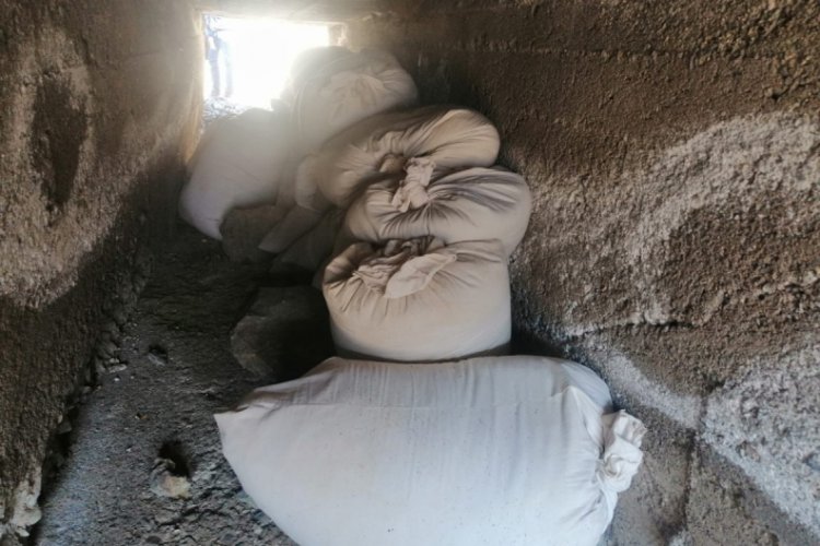 Diyarbakır'da menfezde 648 kilo esrar ele ge&ccedil;irildi
