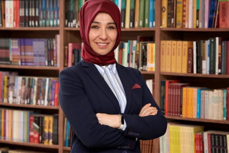 THY Basın M&uuml;şaviri Yahya &Uuml;st&uuml;n: Fatmanur Altun, THY'deki g&ouml;revinden maaş almıyor