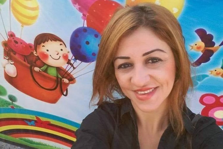 Birlikte yaşadığı kadını &ouml;ld&uuml;r&uuml;p 2 g&uuml;n başında bekledi