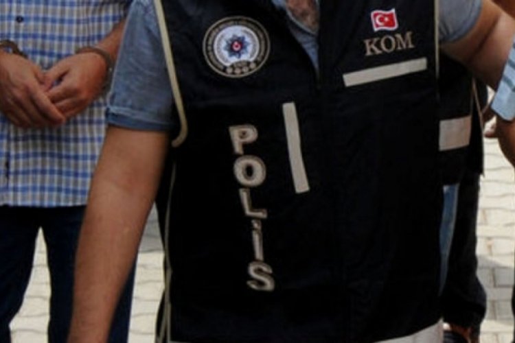 İzmir'de FET&Ouml;'ye ardı ardına darbe: 41 tutuklama