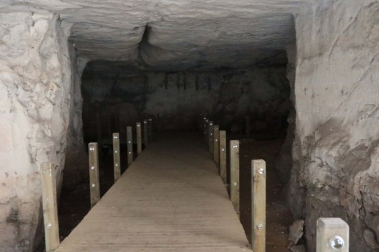 D&uuml;l&uuml;k Antik Kenti'nde durum i&ccedil;ler acısı